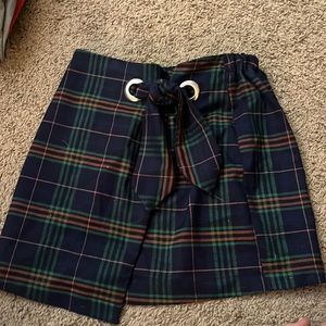 Green plaid mini skirt